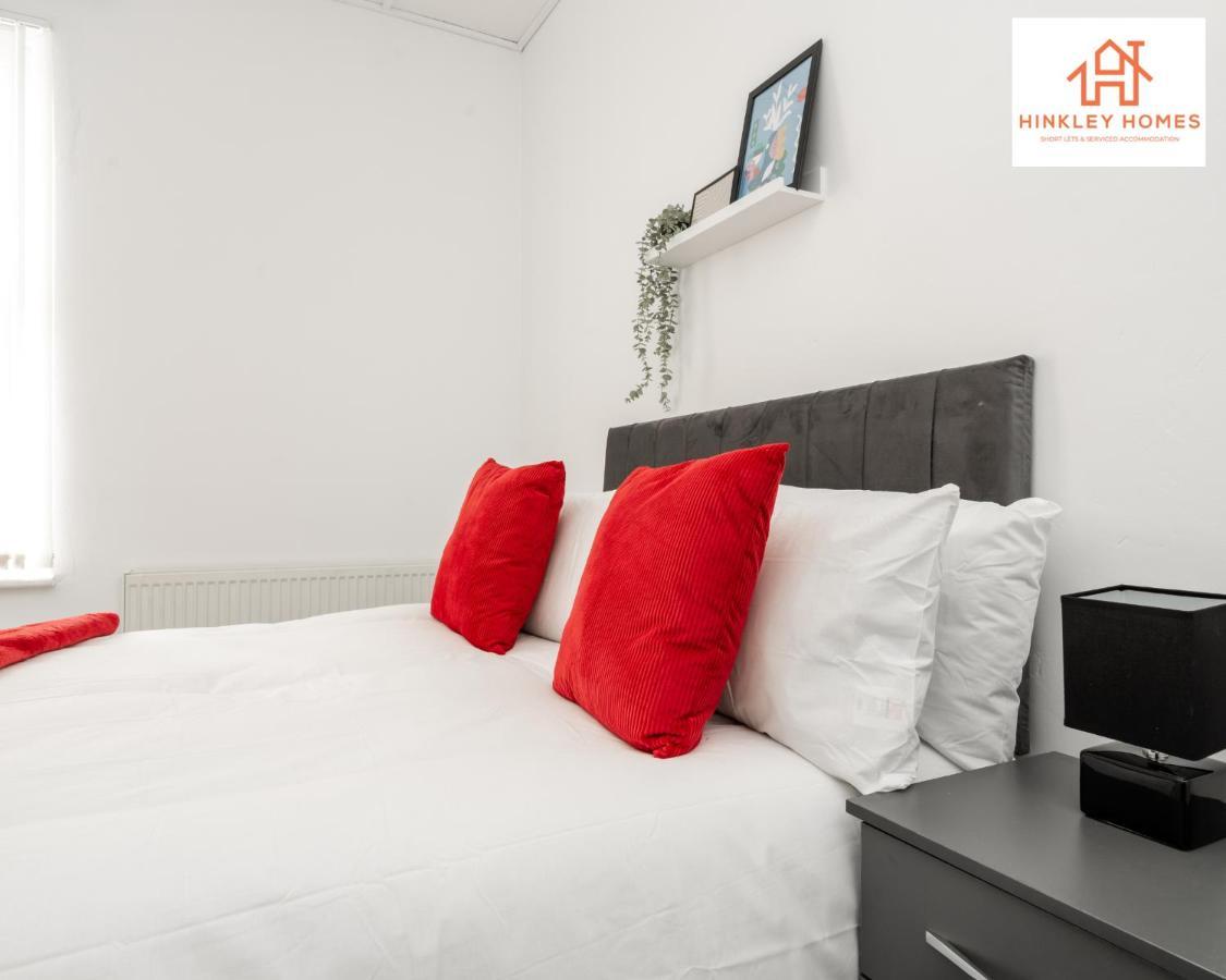 Stylish Home 8 Guests - Liverpool - Free Wifi & Parking By Hinkley Homes Short Lets & Serviced Accommodation 외부 사진