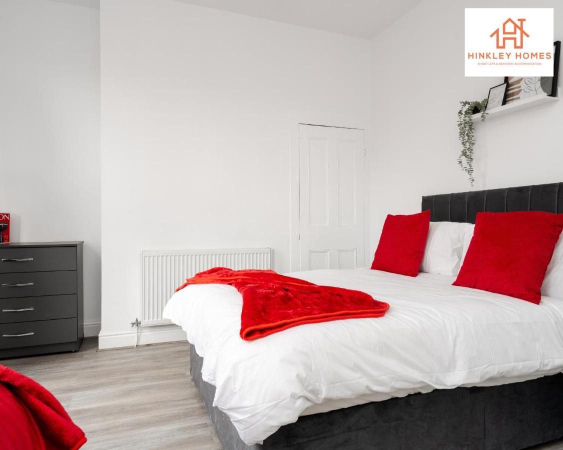 Stylish Home 8 Guests - Liverpool - Free Wifi & Parking By Hinkley Homes Short Lets & Serviced Accommodation 외부 사진