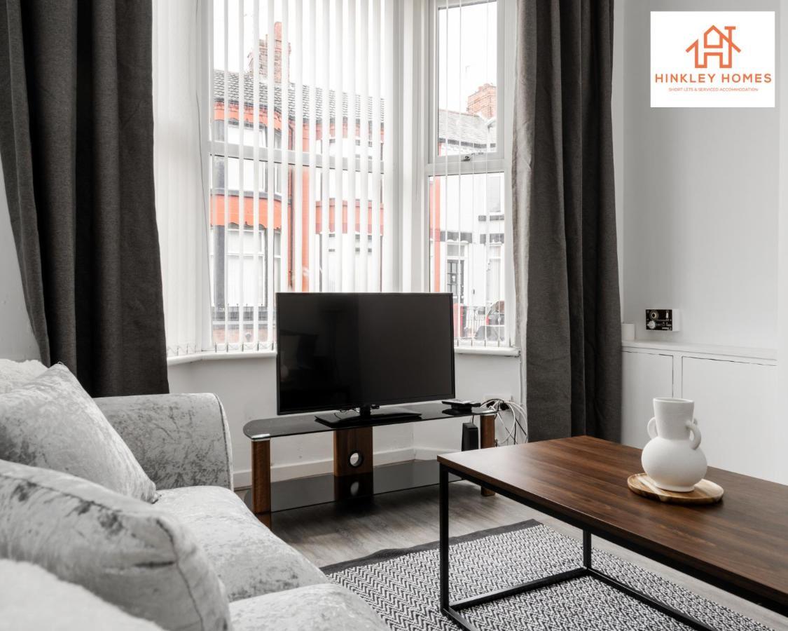 Stylish Home 8 Guests - Liverpool - Free Wifi & Parking By Hinkley Homes Short Lets & Serviced Accommodation 외부 사진